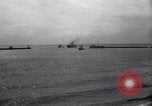 Standbild Ehemalige Gefangene von Devils Island Le Havre Frankreich, 1939, aus Sekunde 12 historischem Filmmaterial Videoclip 65675030222