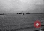 Standbild Ehemalige Gefangene von Devils Island Le Havre Frankreich, 1939, aus Sekunde 13 historischem Filmmaterial Videoclip 65675030222