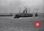 Standbild Ehemalige Gefangene von Devils Island Le Havre Frankreich, 1939, aus Sekunde 19 historischem Filmmaterial Videoclip 65675030222