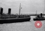 Standbild Ehemalige Gefangene von Devils Island Le Havre Frankreich, 1939, aus Sekunde 60 historischem Filmmaterial Videoclip 65675030222