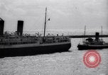 Standbild Ehemalige Gefangene von Devils Island Le Havre Frankreich, 1939, aus Sekunde 61 historischem Filmmaterial Videoclip 65675030222