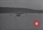 Standbild Pan American Airways Wasserflugzeug Devil's Island Guyana, 1939, aus Sekunde 17 historischem Filmmaterial Videoclip 65675030224