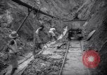 Immagine di Lavoro nelle prigioni Devil's Island Guiana francese, 1939, secondo 32 filmato di repertorio 65675030232