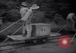 Standbild Railroad Carts Französisch-guayana, 1939, aus Sekunde 57 historischem Filmmaterial Videoclip 65675030236