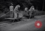 Standbild Railroad Carts Französisch-guayana, 1939, aus Sekunde 58 historischem Filmmaterial Videoclip 65675030236