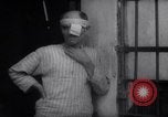 Standbild kranken Gefangenen Devil's Island Guyana, 1939, aus Sekunde 34 historischem Filmmaterial Videoclip 65675030239