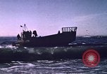 Standbild amphibischen Handwerk Nordafrika, 1942, aus Sekunde 30 historischem Filmmaterial Videoclip 65675030247