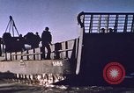 Standbild amphibischen Handwerk Nordafrika, 1942, aus Sekunde 43 historischem Filmmaterial Videoclip 65675030247