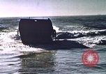 Standbild amphibischen Handwerk Nordafrika, 1942, aus Sekunde 57 historischem Filmmaterial Videoclip 65675030247