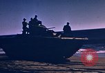 Standbild amerikanischen Marines Nordafrika, 1942, aus Sekunde 47 historischem Filmmaterial Videoclip 65675030248