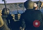 Standbild Landing Craft Fahrzeug Personal Nordafrika, 1942, aus Sekunde 8 historischem Filmmaterial Videoclip 65675030249