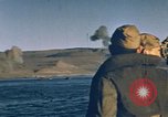 Standbild Landing Craft Fahrzeug Personal Nordafrika, 1942, aus Sekunde 18 historischem Filmmaterial Videoclip 65675030249