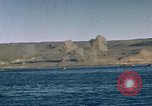 Standbild Landing Craft Fahrzeug Personal Nordafrika, 1942, aus Sekunde 20 historischem Filmmaterial Videoclip 65675030249
