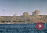 Standbild Landing Craft Fahrzeug Personal Nordafrika, 1942, aus Sekunde 30 historischem Filmmaterial Videoclip 65675030249