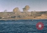 Standbild Landing Craft Fahrzeug Personal Nordafrika, 1942, aus Sekunde 41 historischem Filmmaterial Videoclip 65675030249