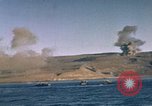 Standbild Landing Craft Fahrzeug Personal Nordafrika, 1942, aus Sekunde 49 historischem Filmmaterial Videoclip 65675030249