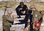Standbild amerikanischen Marines Nordafrika, 1942, aus Sekunde 15 historischem Filmmaterial Videoclip 65675030250