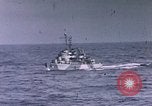 Standbild Allied Kriegsschiff Nordafrika, 1942, aus Sekunde 4 historischem Filmmaterial Videoclip 65675030251