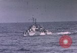Standbild Allied Kriegsschiff Nordafrika, 1942, aus Sekunde 5 historischem Filmmaterial Videoclip 65675030251