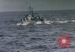 Standbild Allied Kriegsschiff Nordafrika, 1942, aus Sekunde 31 historischem Filmmaterial Videoclip 65675030251