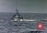 Standbild Allied Kriegsschiff Nordafrika, 1942, aus Sekunde 39 historischem Filmmaterial Videoclip 65675030251