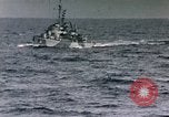 Standbild Allied Kriegsschiff Nordafrika, 1942, aus Sekunde 50 historischem Filmmaterial Videoclip 65675030251