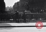 Image Jardin des Tuileries Paris France, 1919, de la seconde 14 séquences d'archives historiques vidéo 65675030269