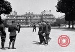 Image Jardin des Tuileries Paris France, 1919, de la seconde 36 séquences d'archives historiques vidéo 65675030269