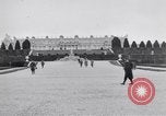 Image jardins de Versailles Versailles France, 1918, de la seconde 7 séquences d'archives historiques vidéo 65675030271