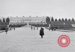 Image jardins de Versailles Versailles France, 1918, de la seconde 9 séquences d'archives historiques vidéo 65675030271