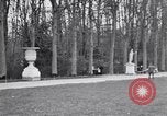 Image jardins de Versailles Versailles France, 1918, de la seconde 24 séquences d'archives historiques vidéo 65675030271
