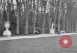 Image jardins de Versailles Versailles France, 1918, de la seconde 25 séquences d'archives historiques vidéo 65675030271
