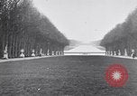Image jardins de Versailles Versailles France, 1918, de la seconde 34 séquences d'archives historiques vidéo 65675030271
