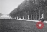 Image jardins de Versailles Versailles France, 1918, de la seconde 43 séquences d'archives historiques vidéo 65675030271