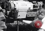 Image tracteur générateur alimenté Hinsdale Illinois USA, 1954, de la seconde 12 séquences d'archives historiques vidéo 65675030289