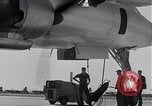 Immagine di Flying stazione radar Sacramento California USA, 1954, secondo 21 filmato di repertorio 65675030291