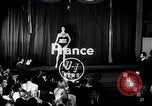 Image Miss Europe Concours France, 1954, de la seconde 4 séquences d'archives historiques vidéo 65675030292