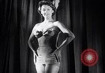Image Miss Europe Concours France, 1954, de la seconde 20 séquences d'archives historiques vidéo 65675030292