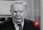 Immagine di Charles Coburn United States USA, 1954, secondo 42 filmato di repertorio 65675030293