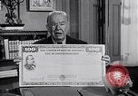 Immagine di Charles Coburn United States USA, 1954, secondo 53 filmato di repertorio 65675030293