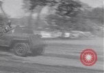Standbild Jeeping World Championship Yakima Washington USA, 1954, aus Sekunde 16 historischem Filmmaterial Videoclip 65675030302