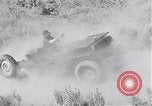 Standbild Jeeping World Championship Yakima Washington USA, 1954, aus Sekunde 38 historischem Filmmaterial Videoclip 65675030302