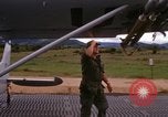 Standbild Forward Air Controller Vietnam, 1966, aus Sekunde 32 historischem Filmmaterial Videoclip 65675030304