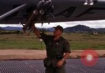 Standbild Forward Air Controller Vietnam, 1966, aus Sekunde 37 historischem Filmmaterial Videoclip 65675030304