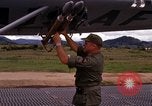 Standbild Forward Air Controller Vietnam, 1966, aus Sekunde 39 historischem Filmmaterial Videoclip 65675030304