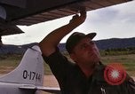 Standbild Forward Air Controller Vietnam, 1966, aus Sekunde 41 historischem Filmmaterial Videoclip 65675030304