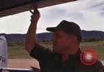 Standbild Forward Air Controller Vietnam, 1966, aus Sekunde 42 historischem Filmmaterial Videoclip 65675030304