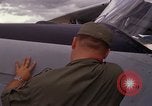 Standbild Forward Air Controller Vietnam, 1966, aus Sekunde 60 historischem Filmmaterial Videoclip 65675030304