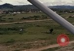 Standbild O 1E Flugzeuge Vietnam, 1966, aus Sekunde 9 historischem Filmmaterial Videoclip 65675030308