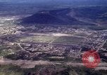 Image O 1e avion Vietnam, 1966, de la seconde 46 séquences d'archives historiques vidéo 65675030309